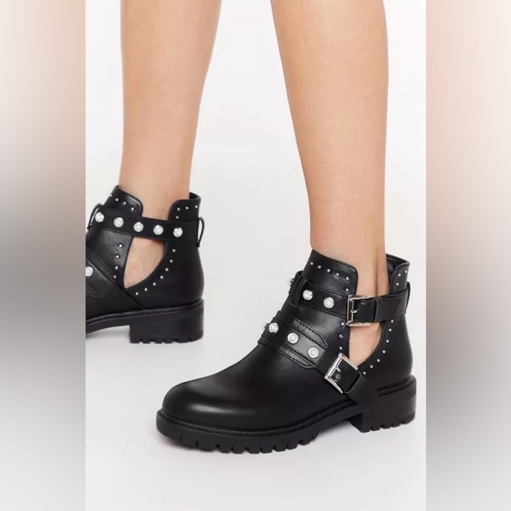 Zara basic Black Booties shoes size 40 9.5